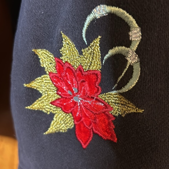 Classic Elements Women’s Black Christmas Pearl Snap Jacket Sz Lg-EUC - Picture 3 of 6